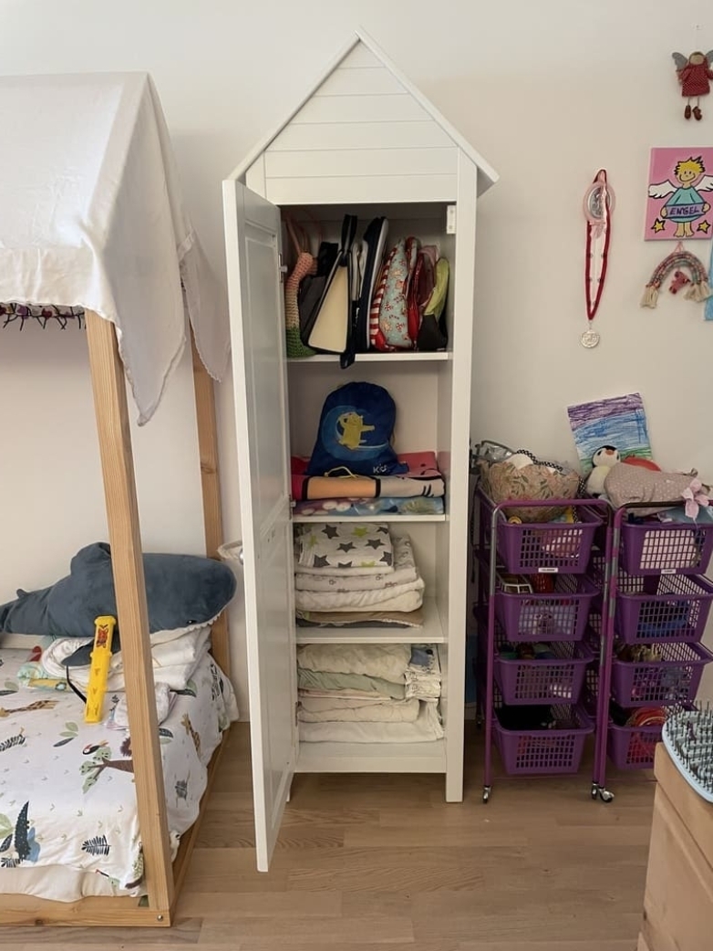 A picture of Mrs. Fox